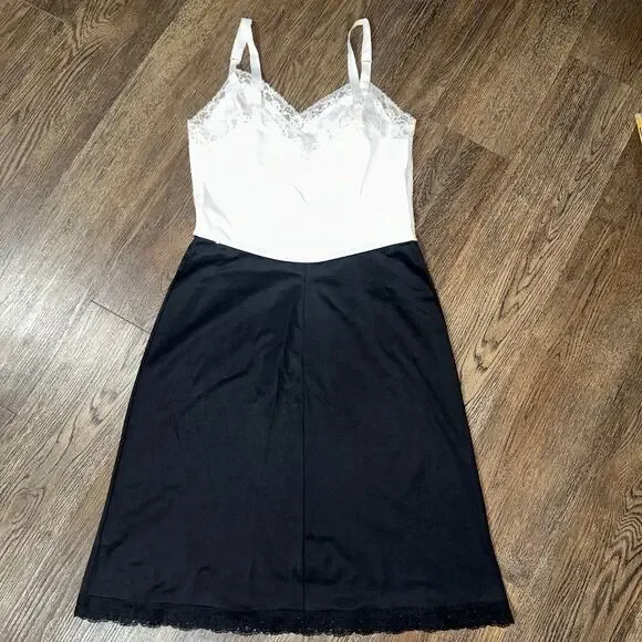 Vtg VAN ROALTE Full Slip Black Cream Lace Nylon 36 - Picture 6 of 7